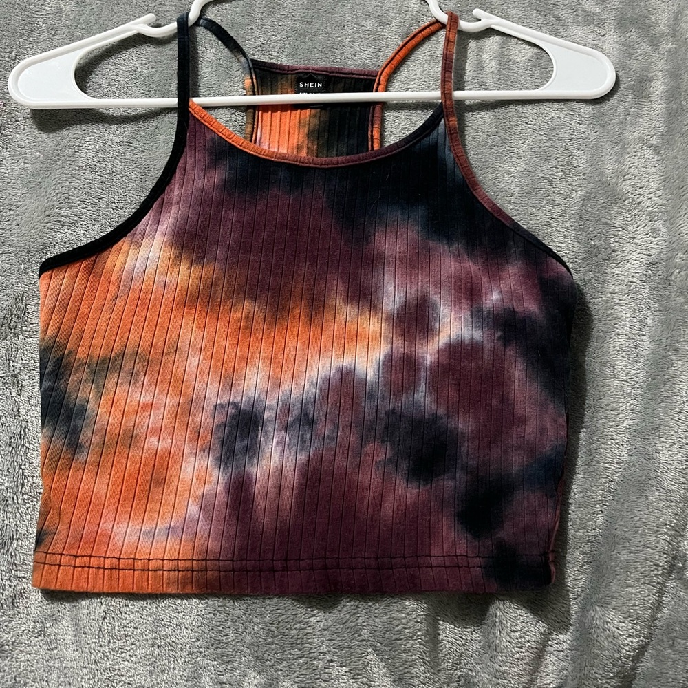 Cropped top